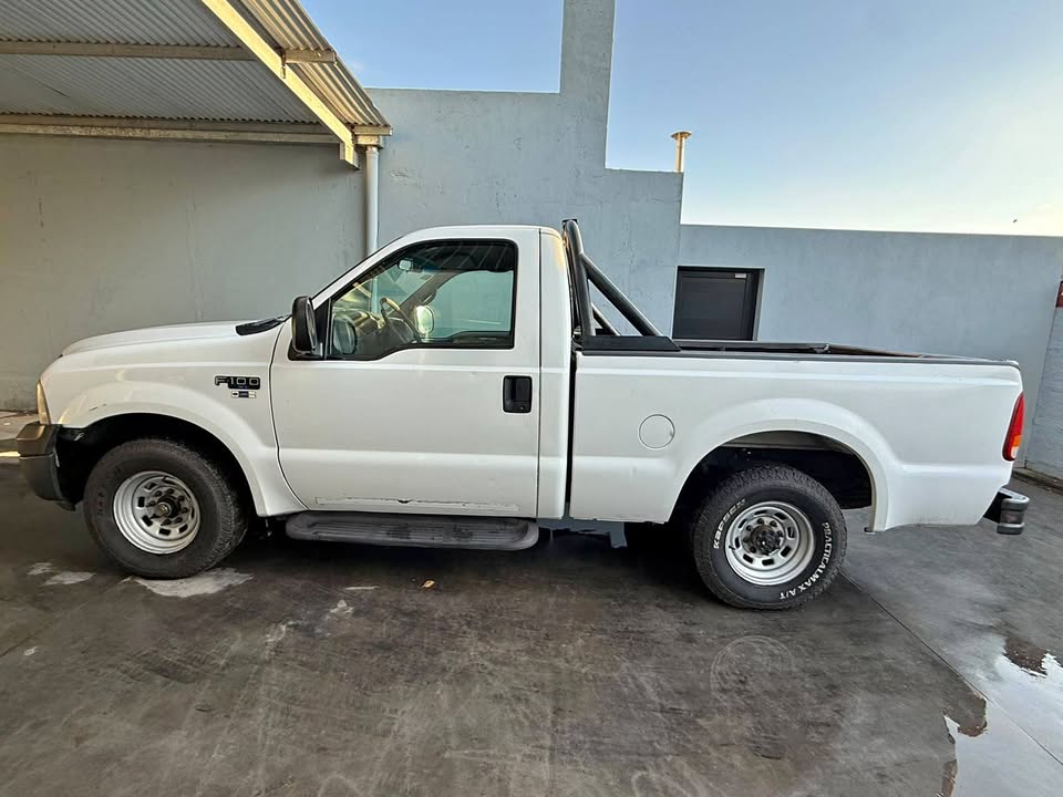 FORD F-100