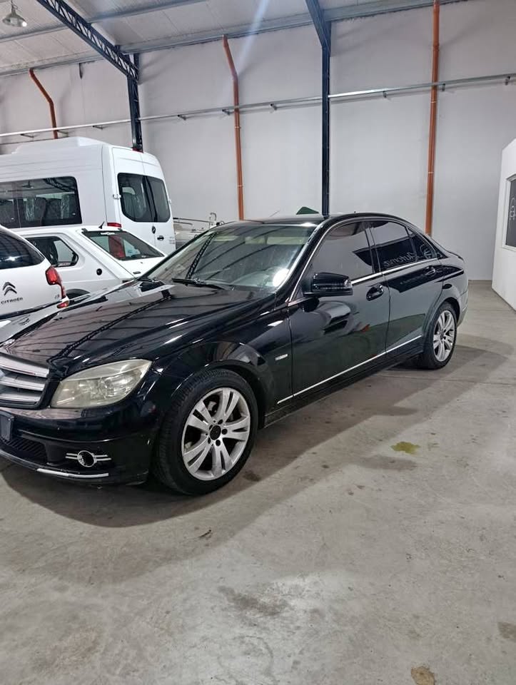 MERCEDES-BENZ CLASE C