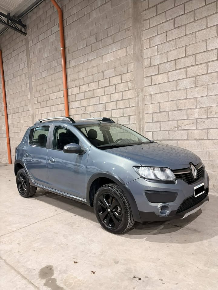 RENAULT SANDERO STEPWAY