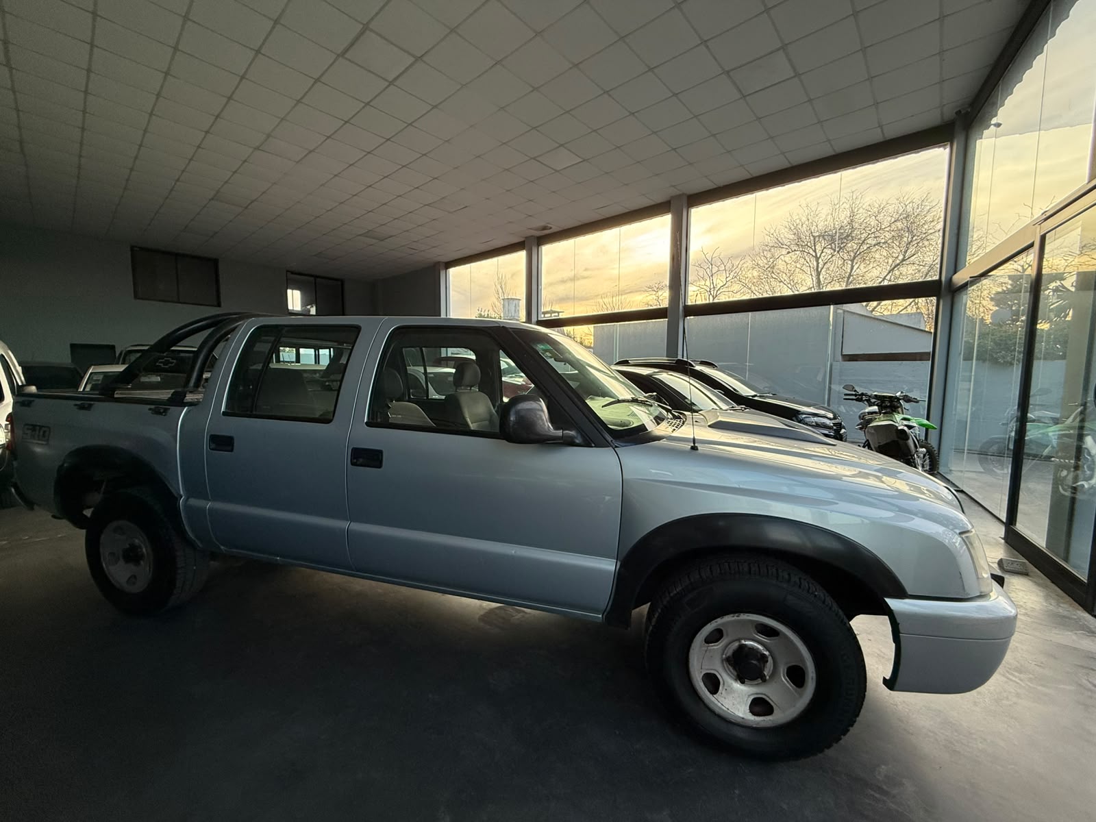 CHEVROLET S-10